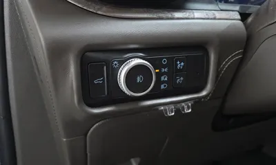 Ford Explorer 2022, 79254 км, за 23624.79 USD - фото 28