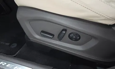 Ford Explorer 2022, 79254 км, за 23624.79 USD - фото 31