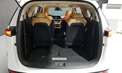 Kia Canival 2021, 129844 км, за 13213.92 USD - фото 20