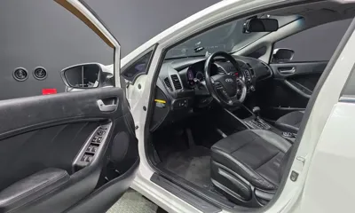 Kia K3 2015, 100801 км, за 3832.18 USD - фото 10