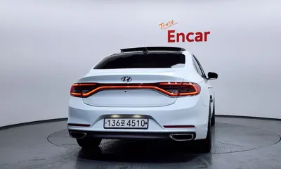 Hyundai Grandeur 2018, 95118 км, за 10505.45 USD