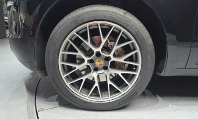 Porsche Macan 2017, 88881 км, за 20642.04 USD