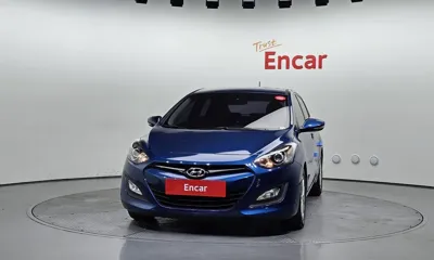 Hyundai i30 2014, 63251 км, за 4135.49 USD