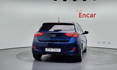 Hyundai i30 2014, 63251 км, за 4135.49 USD