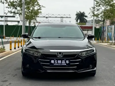 Honda Accord 2022, 40000 км, за 14115.41 USD