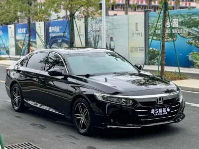 Honda Accord 2022, 40000 км, за 14115.41 USD