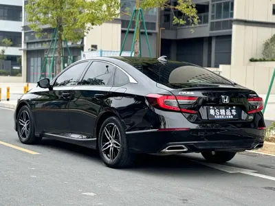 Honda Accord 2022, 40000 км, за 14115.41 USD - фото 7