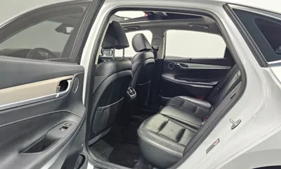 Hyundai Grandeur 2019, 98154 км, за 11766.27 USD - фото 11