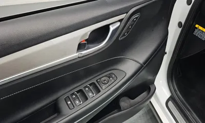 Hyundai Grandeur 2019, 98154 км, за 11766.27 USD - фото 20