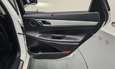 Hyundai Grandeur 2019, 98154 км, за 11766.27 USD - фото 25