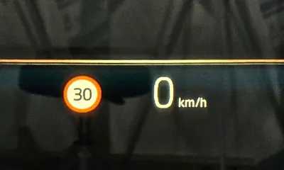 BMW X6 2026, 5111 км, за 96730.12 USD - фото 20