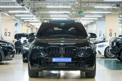 BMW X5 2026, 6800 км, за 651401 USD