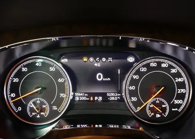 Bentley Bentayga 2017, 55641 км, за 61756.46 USD - фото 6
