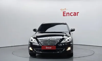 Hyundai Genesis 2012, 136713 км, за 4174.87 USD