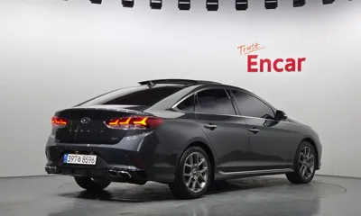 Hyundai Sonata 2018, 108968 км, за 6408.99 USD