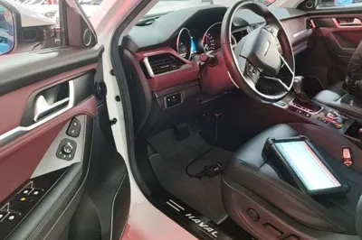 Haval H6 Coupe 2018, 70700 км, за 6885 USD - фото 17
