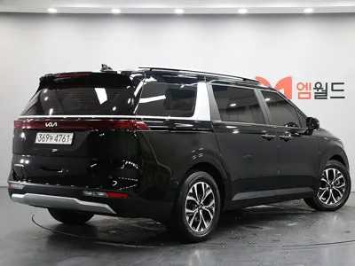 Kia Canival 2023, 61844 км, за 16345.02 USD