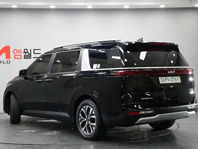 Kia Canival 2023, 61844 км, за 16345.02 USD