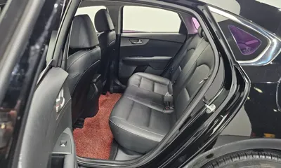 Kia K3 2019, 118636 км, за 6446.57 USD - фото 11