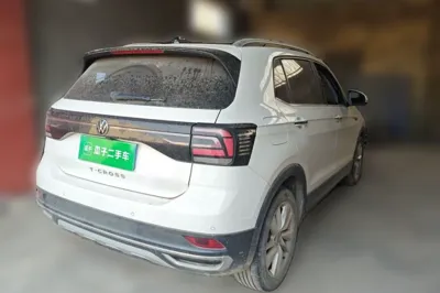 Volkswagen T-Cross 2021, 149500 км, за 8315 USD - фото 6