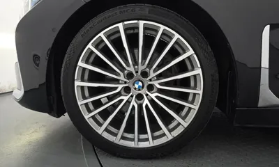 BMW 7-Series 2020, 140699 км, за 29947.24 USD