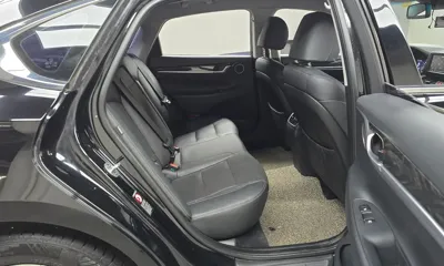 Hyundai Grandeur 2019, 141488 км, за 8539.15 USD - фото 12