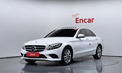 Mercedes-Benz C-Class · 2020 год