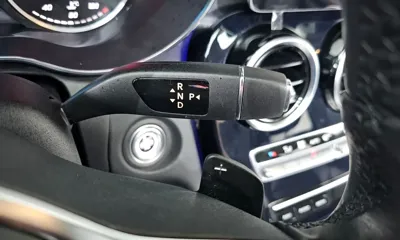 Mercedes-Benz C-Class 2020, 60399 км, за 15071.4 USD - фото 9