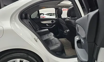 Mercedes-Benz C-Class 2020, 60399 км, за 15071.4 USD - фото 11