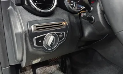 Mercedes-Benz C-Class 2020, 60399 км, за 15071.4 USD - фото 20