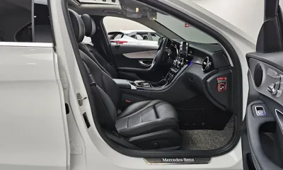 Mercedes-Benz C-Class 2020, 60399 км, за 15071.4 USD - фото 26