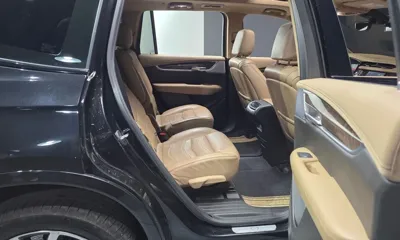 Cadillac XT6 2023, 26581 км, за 33463.55 USD - фото 12