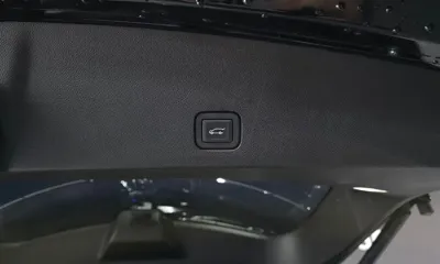Cadillac XT6 2023, 26581 км, за 33463.55 USD - фото 20