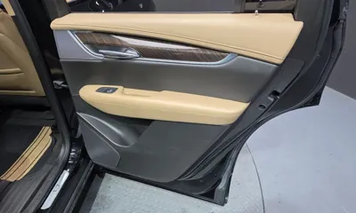 Cadillac XT6 2023, 26581 км, за 33463.55 USD - фото 25