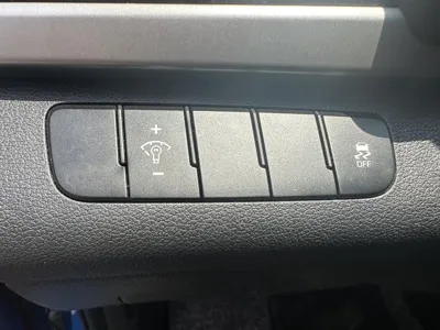 Hyundai Avante 2016, 129000 км, за 4266.77 USD - фото 12