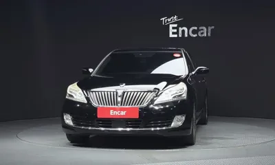 Hyundai Equus 2013, 379863 км, за 2953.92 USD