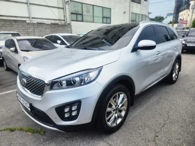 Kia Sorento 2016, 221549 км, за 6188.93 USD