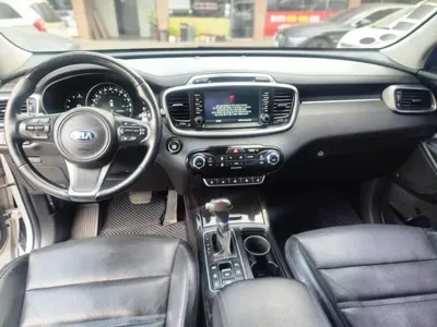 Kia Sorento 2016, 221549 км, за 6188.93 USD - фото 11