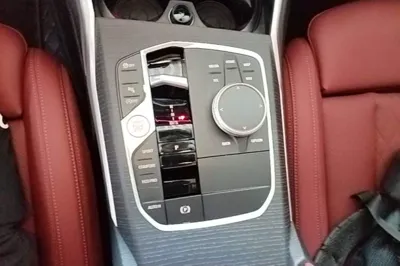 BMW 3 Series 2025, 10700 км, за 30799 USD - фото 23