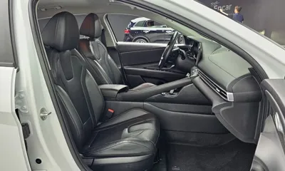 Hyundai Avante 2022, 37421 км, за 14657.99 USD - фото 12
