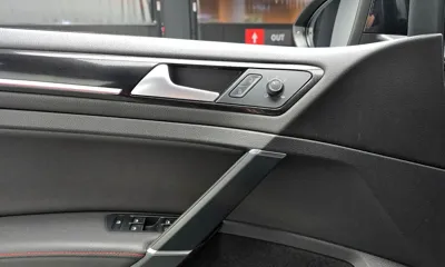 Volkswagen Golf 2014, 180668 км, за 10576.42 USD - фото 17