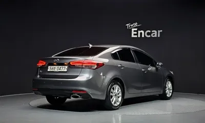 Kia K3 2017, 79288 км, за 6236.05 USD