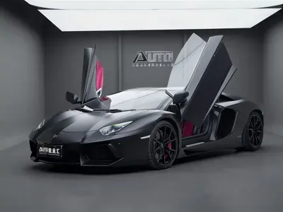 Lamborghini Aventador · 2016 год
