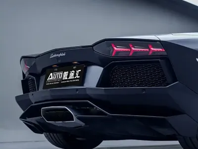 Lamborghini Aventador 2016, 13000 км, за 513542.85 USD - фото 7