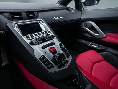 Lamborghini Aventador 2016, 13000 км, за 513542.85 USD - фото 18