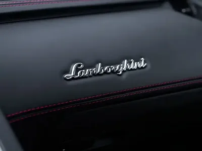 Lamborghini Aventador 2016, 13000 км, за 513542.85 USD - фото 24