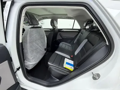 Volkswagen T-Roc 2026, 100 км, за 16597.68 USD - фото 17