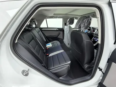 Volkswagen T-Roc 2026, 100 км, за 16597.68 USD - фото 19
