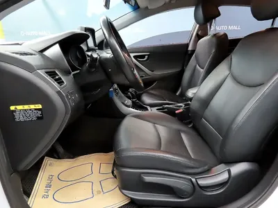 Hyundai Avante 2015, 88818 км, за 3872.92 USD - фото 6