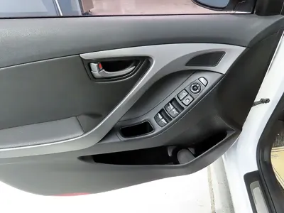 Hyundai Avante 2015, 88818 км, за 3872.92 USD - фото 14